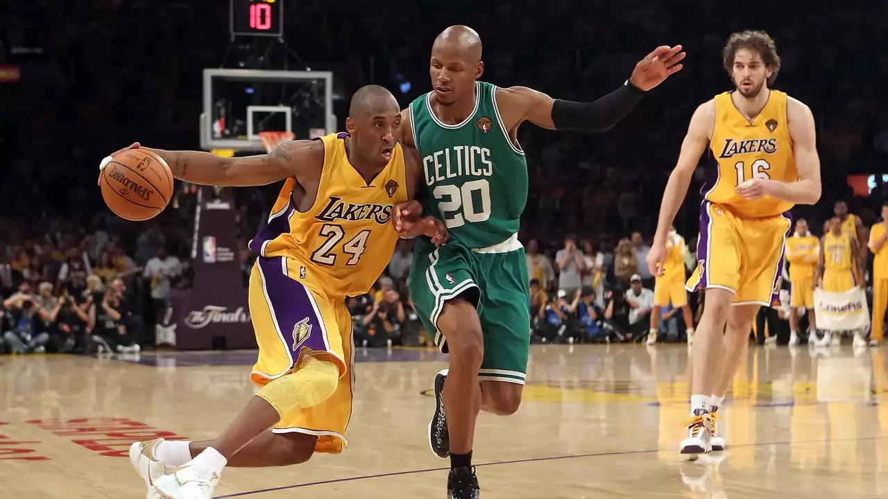 Pourquoi Kobe Bryant est-il si hautement classé parmi les grands de la NBA ?